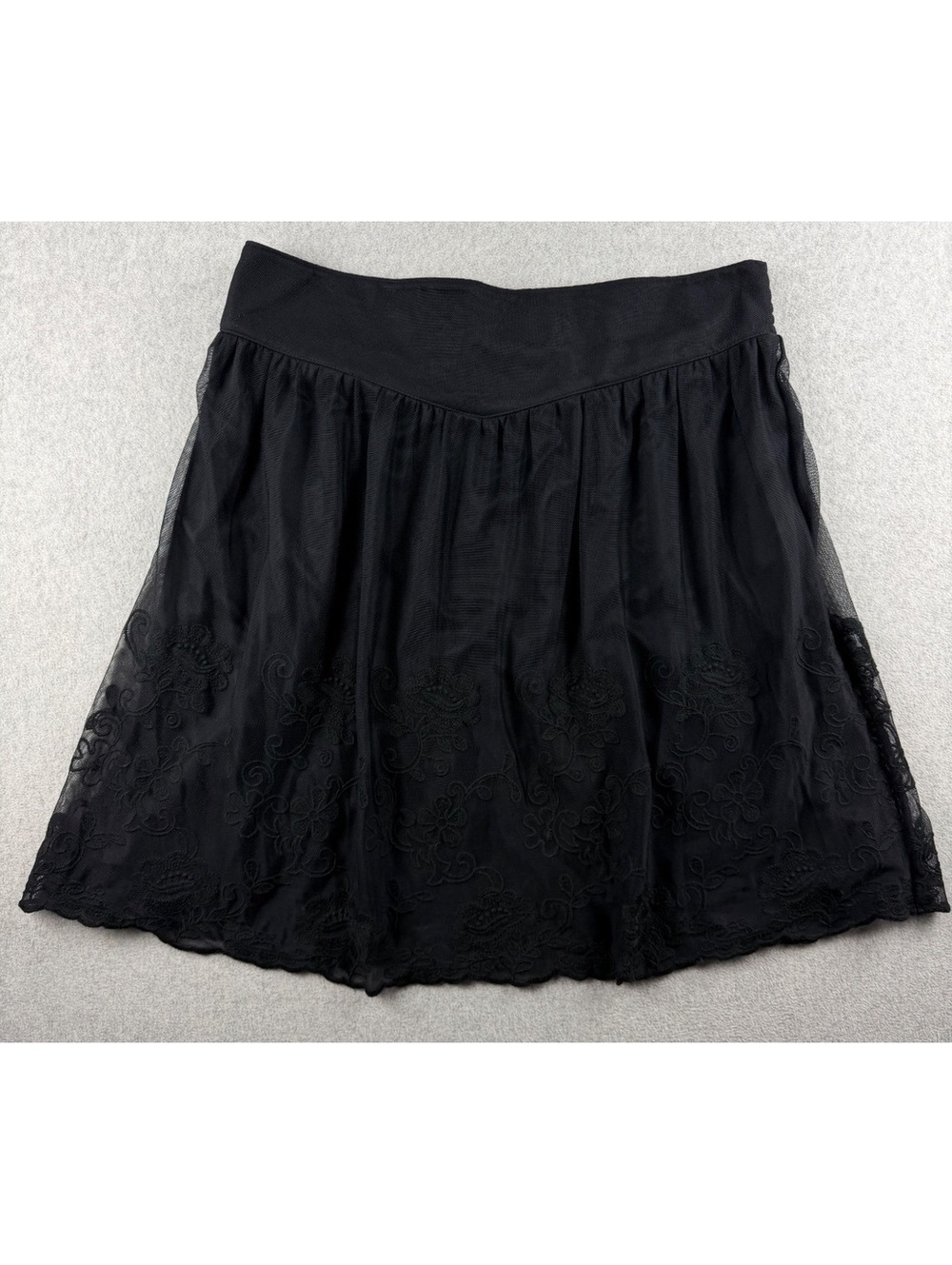 Studio 253 XL Black Floral Embroidered Mesh Skirt Lined Romantic Gothic